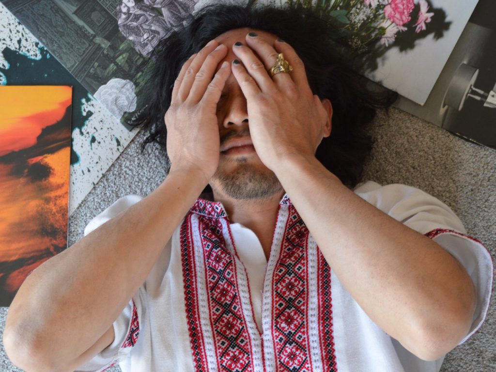 Mykhailo готує до релізу свій перший альбом Далека Дорога