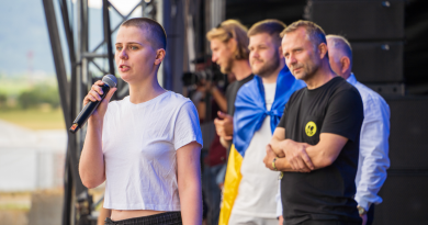 Соняшникове поле, тракторні війська, alyona alyona та ДахаБраха - як Словаччина підтримує Україну на культурному фронті