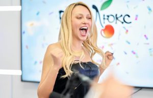 Оля Полякова випустила альбом золотих хітів 100% UA