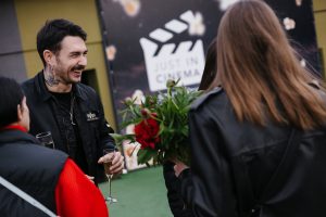 Ostrovskyi, MASHA DANILOVA та Tom Soda: як відбулося відкриття кінотеатру на даху в центрі Києві