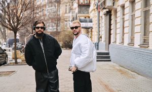 KOVALEVSKiY & RAPHAiL представляють новий сингл "Add Your Love": Подорож до глибин справжнього кохання