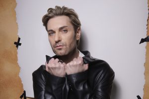 «Війна завжди війна»: EL Кравчук представив нову версію хіта