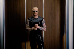 Женя Галич ≠ O.Torvald: лідер рок-гурту розпочинає сольну кар’єру
