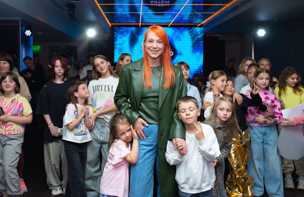 У Києві відбулася прем’єра кліпу "Фільтри" — нової роботи Артема Котенка