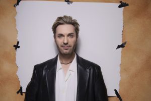 EL Кравчук: «Готовий бути іграшкою для жінок»