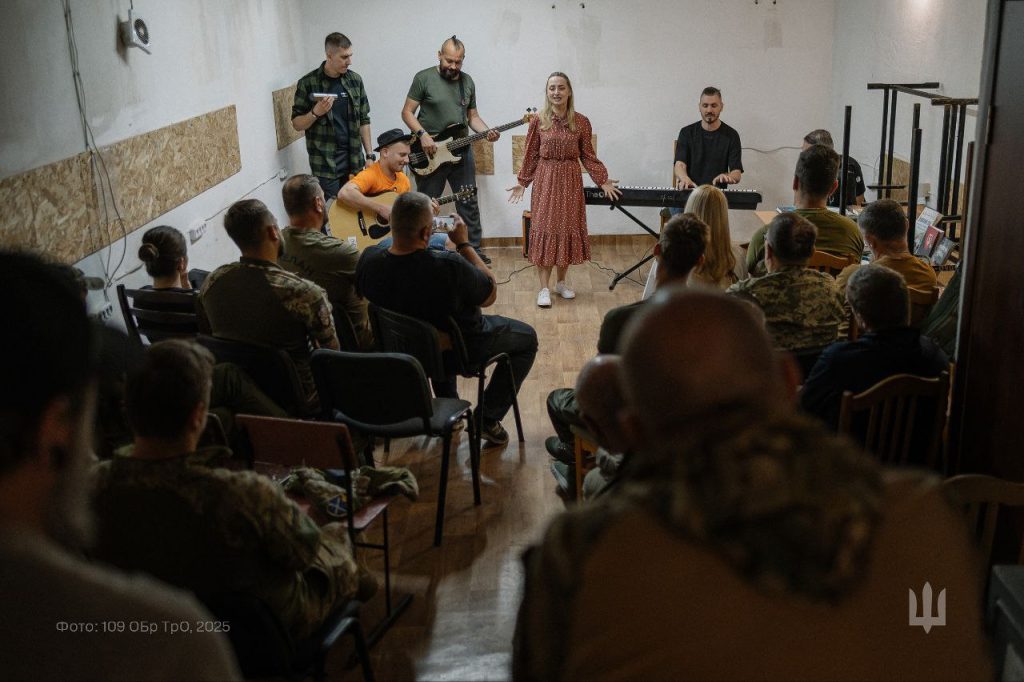 Емоційна подорож TINA PETRIV на Схід з Культурним десантом