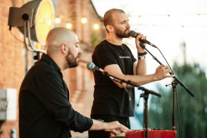 макс пташник та IHRYK випустили спільний альбом “забався”