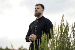 SUROV представляє новий сингл «Хвилина тиші»