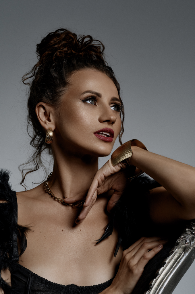Emuna про новий сингл, перший хіт та виступи 