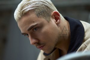 MÉLOVIN презентував ліричну роботу «просто лети»