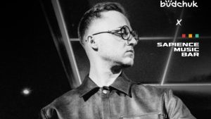 У Києві вперше відбудеться "Кімната Будчука": камерний проєкт діджея та саундпродюсера 