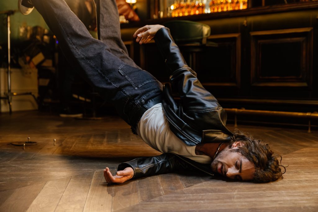 Володимир Дантес презентує новий трек “ЧОМУ”