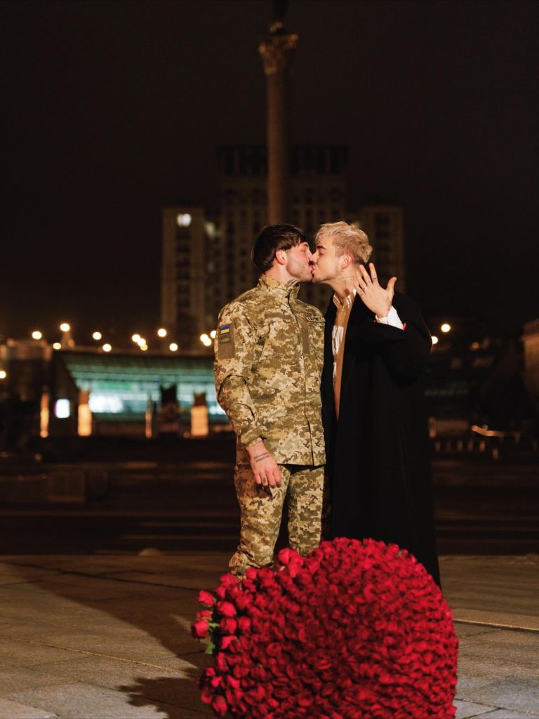 “Я сказав "Так"”: MÉLOVIN оголосив про заручини з військовим