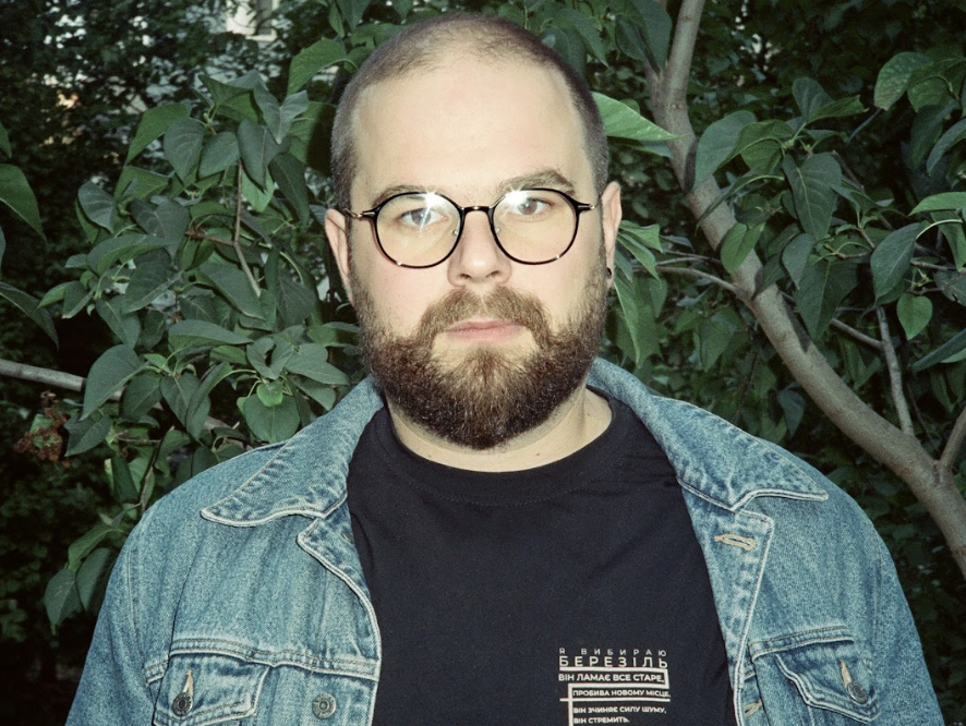 meerkur розмірковує про рух, пошук рівноваги та прийняття