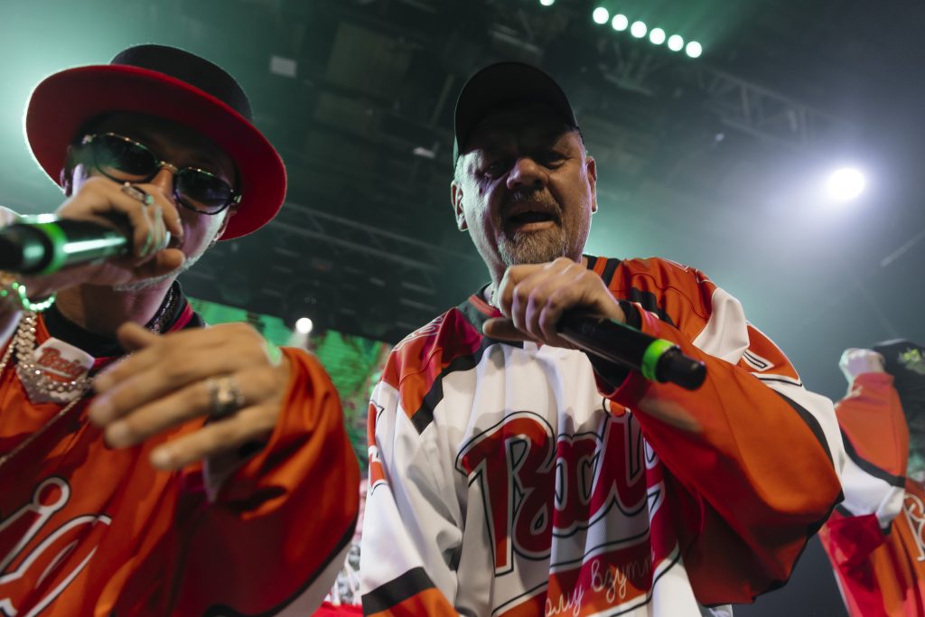 «Вхід у Змінному Взутті»: перший за 30 років сольний концерт