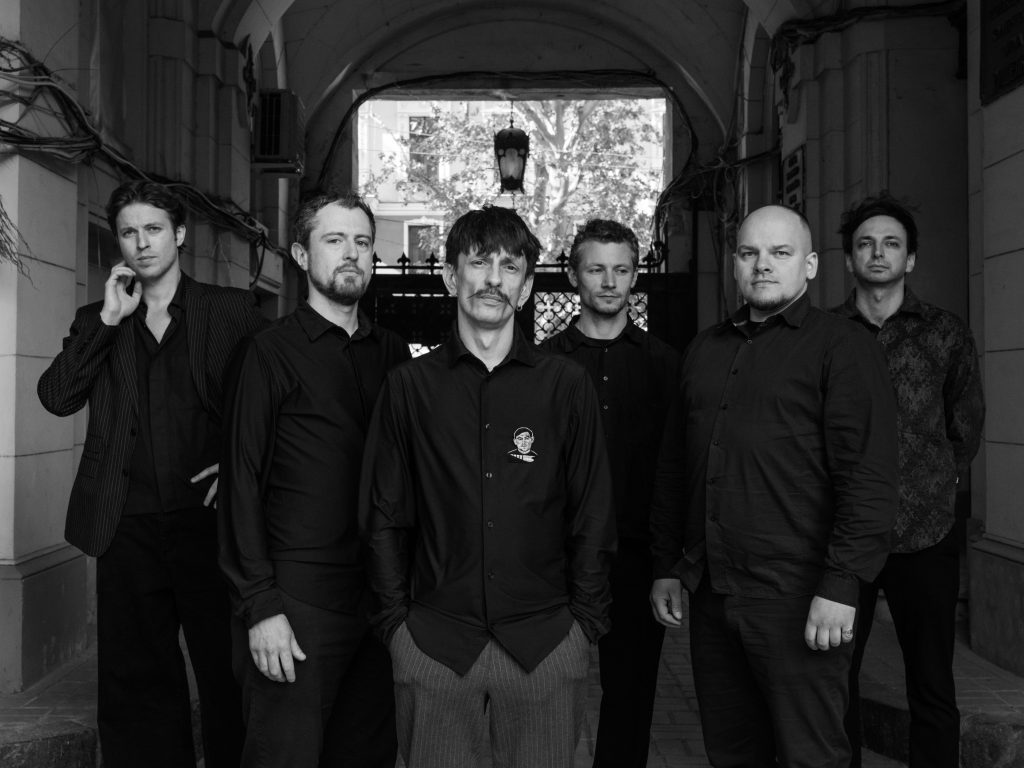 Пиріг і Батіг презентують другу з трьох збірку співаної поезії