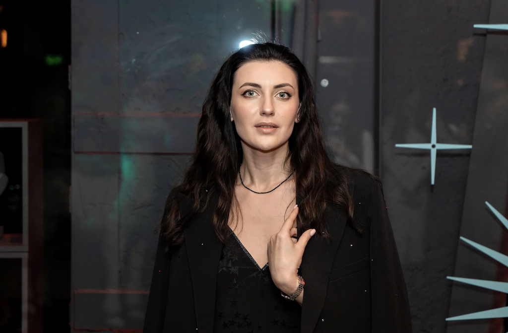 Суровцев Анатоліч: вірші від зірок для підтримки НацГвардії