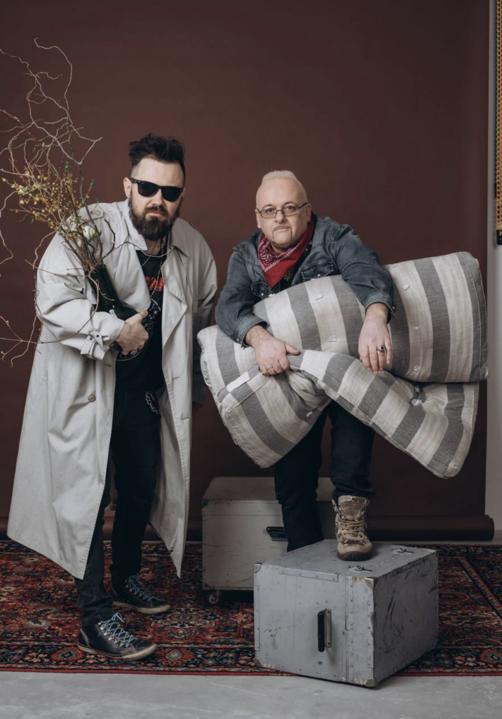 Як «Мертвий Півень» об’єднує епохи поезію і покоління