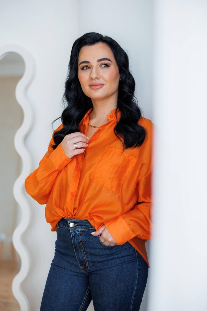 Вірш про силу любові в час війни: Юля Барва