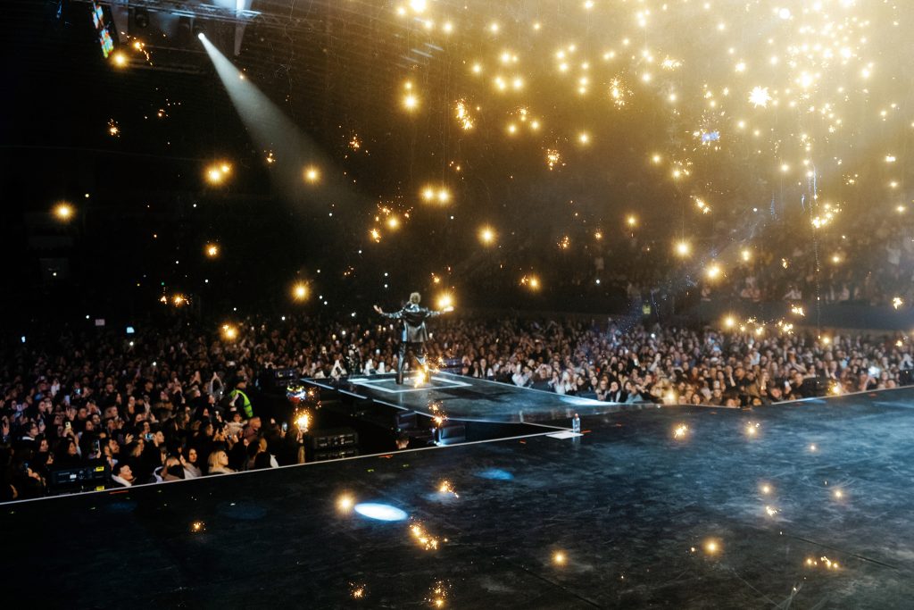 Макс Барських з гумором відреагував на блекаут під час шоу