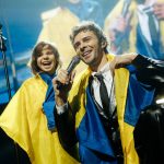 “Потрібно було поїхати додому поставити прання”: Макс Барських з гумором відреагував на блекаут під час свого шоу в Палаці Спорту