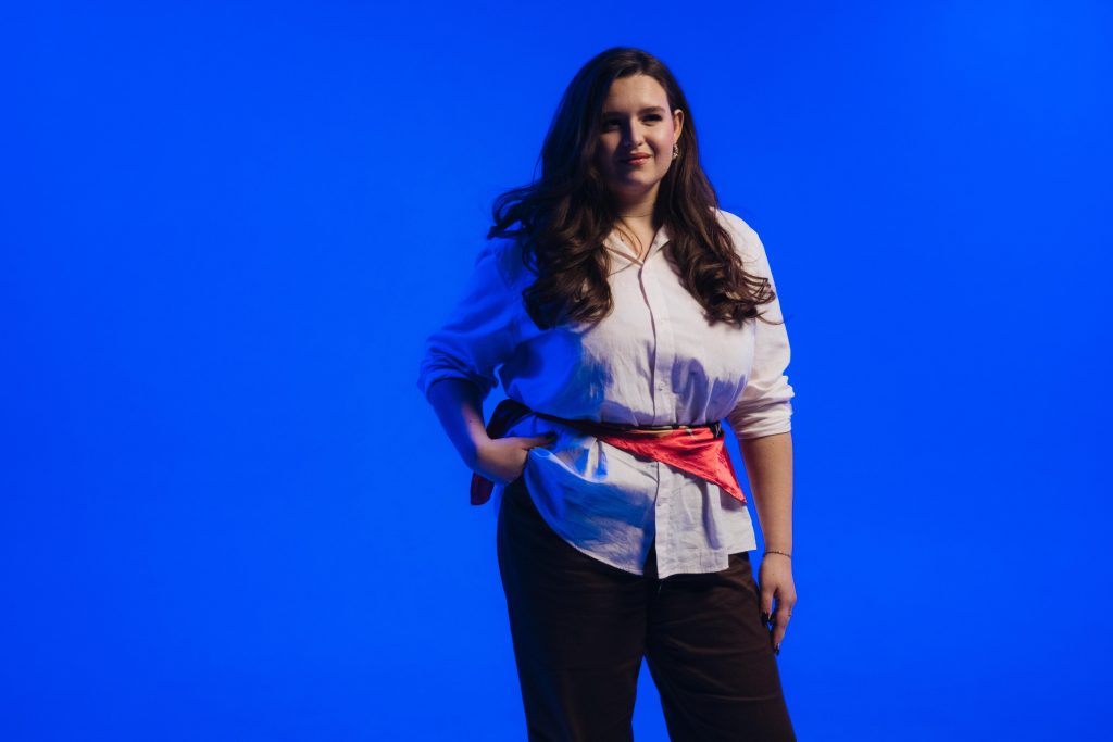 Досить жити чужим життям: iSKra презентує маніфест для жінок