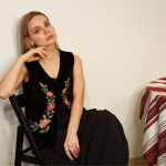 Lila Vi дарує слухачам святкову та щиру колядку «Світла Коляда»