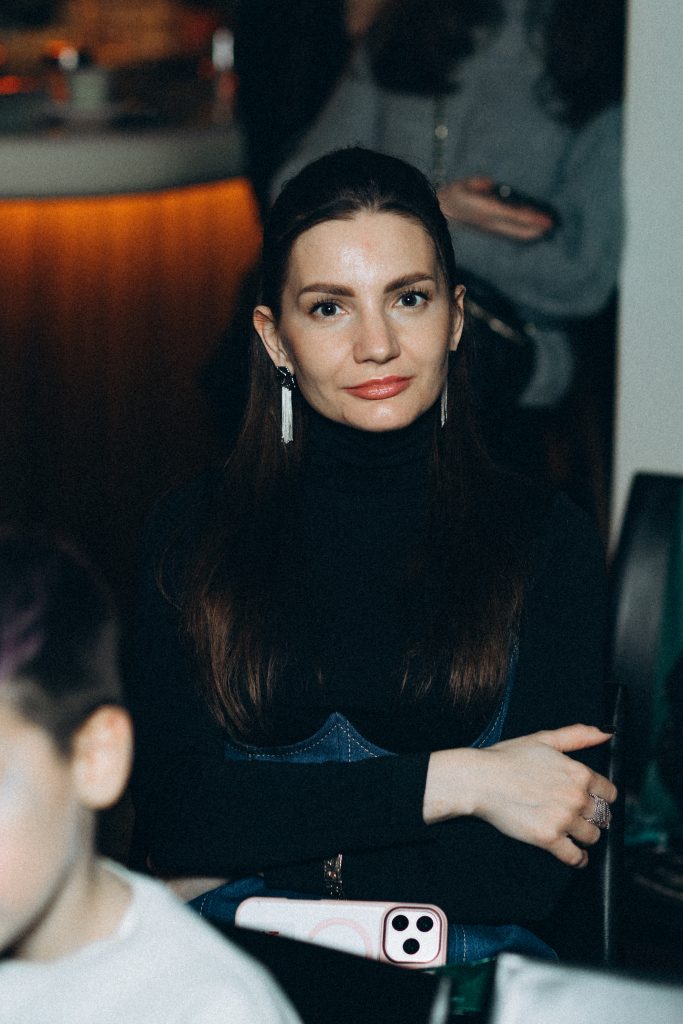 Презентація поетичної збірки Роксолани Алієвої «Крила»