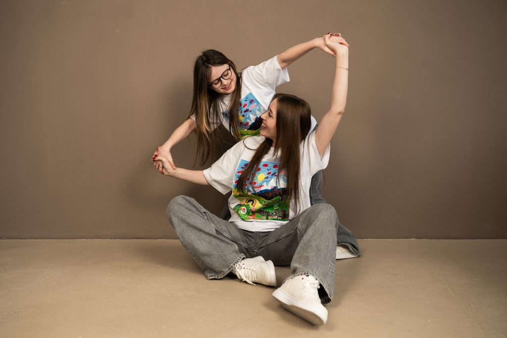 Mint x Відчуй перетворює дитячі малюнки на fashion-принт