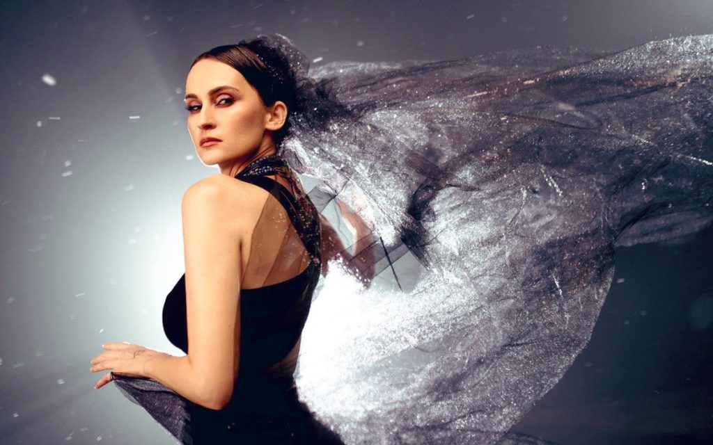 Monokate - TYT (переклад англійською)