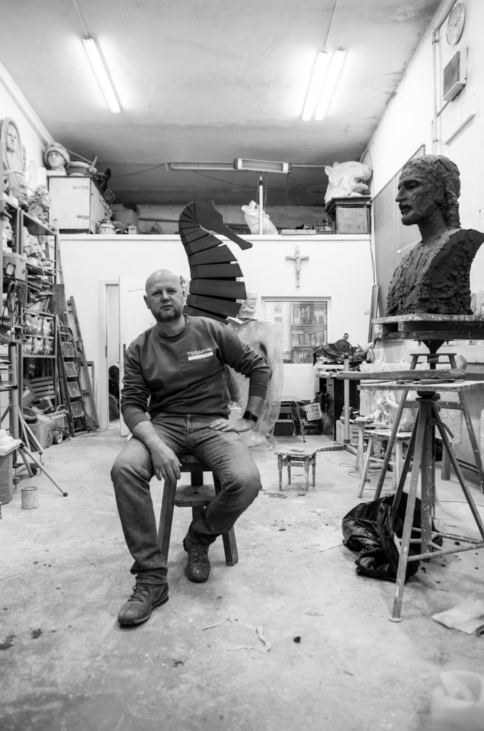 Митець Володимир Цісарик про «Фенікса» MUZVAR