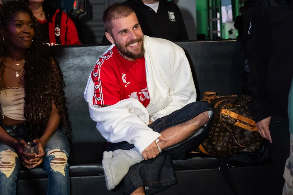 Justin Bieber - DAISIES (переклад українською)