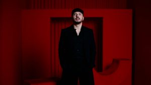 Сергій Мироненко презентує пісню “Одна на мільйон”