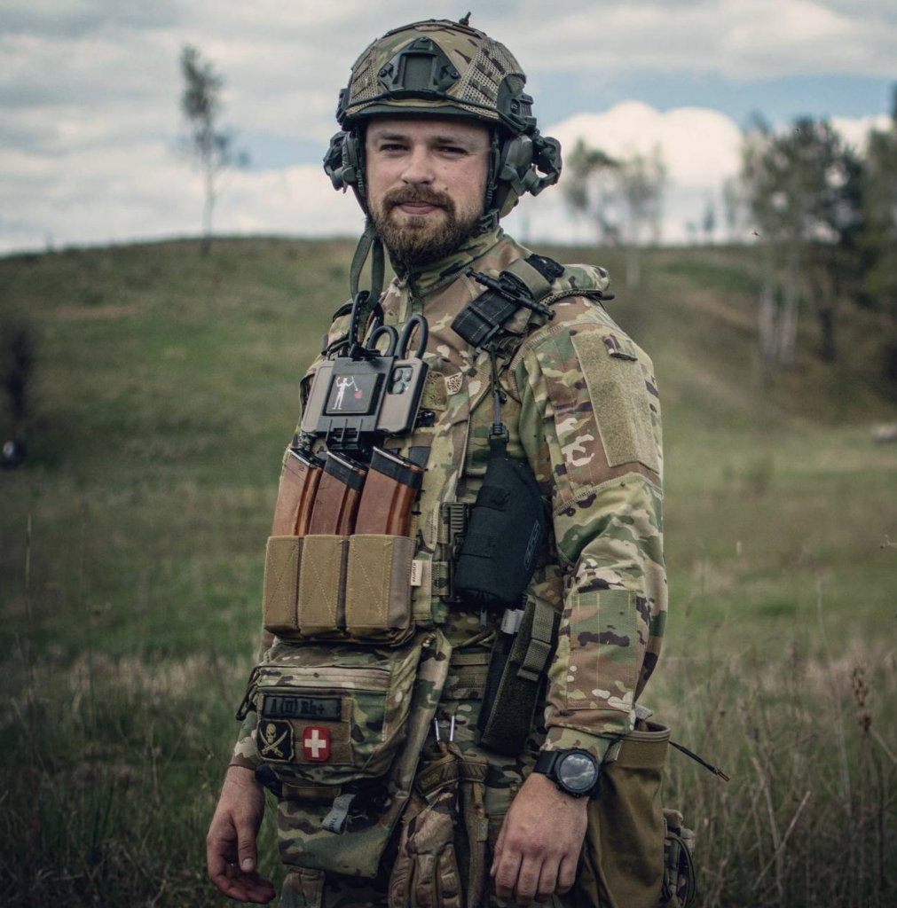 MUZWAR. volume 3: Артист