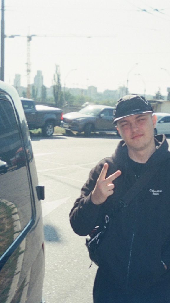 MUZWAR. volume 1: ANYMAN