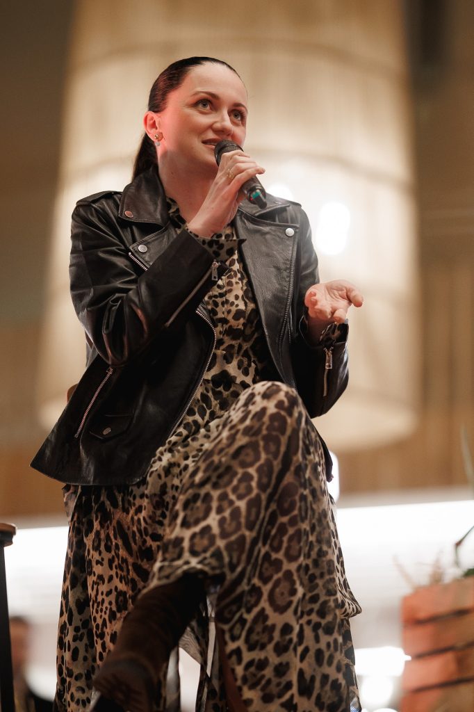 Паблік-ток «Кохання зі смаком» за книгою Олени Шершньової