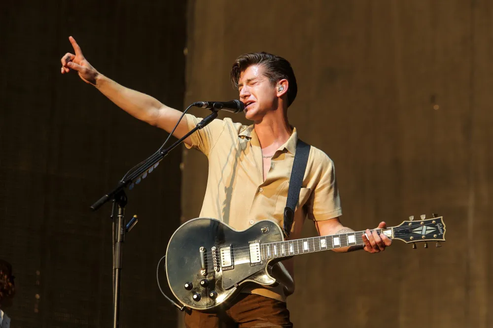 Arctic Monkeys - No. 1 Party Anthem (переклад українською)