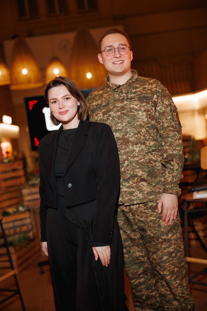 Паблік-ток «Кохання зі смаком» за книгою Олени Шершньової