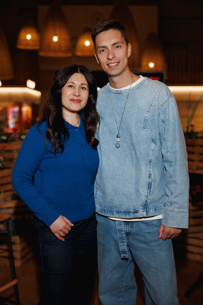 Паблік-ток «Кохання зі смаком» за книгою Олени Шершньової