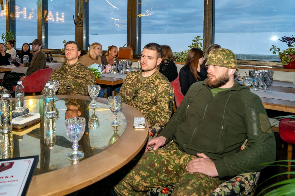 «Книга Love 5.0. Голос світла»: #книголав і Наталка Денисенко