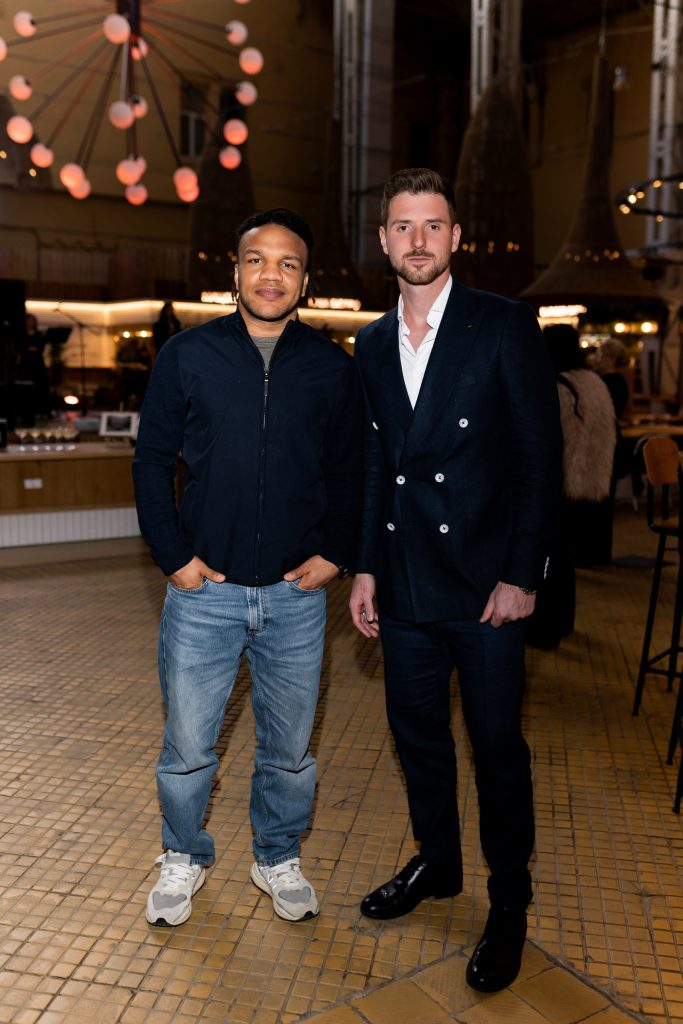 Актор Павло Текучев провів читання «Віршів з бійниці»