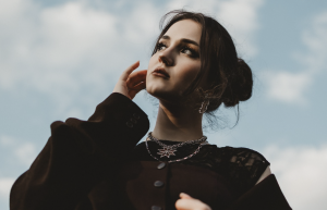 Лея презентує «Ілюзія головного героя»