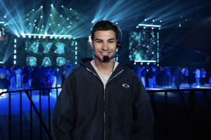 Як Михайло Харченко зібрав MUZVAR Awards у цілісне шоу