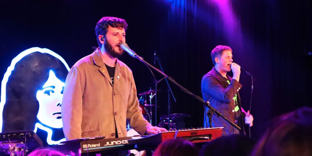 TV Girl - Blue Hair (переклад українською)