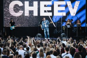 CHEEV провів концерт просто неба та презентував нові пісні