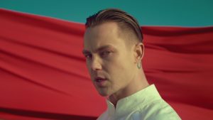 Artem Pivovarov (Артем Пивоваров) - Viva La Vida