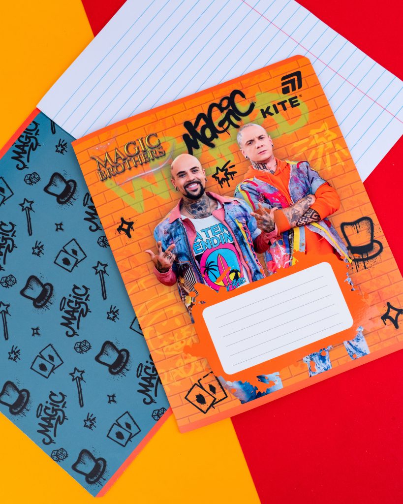Magic Brothers з’явилися на шкільних зошитах