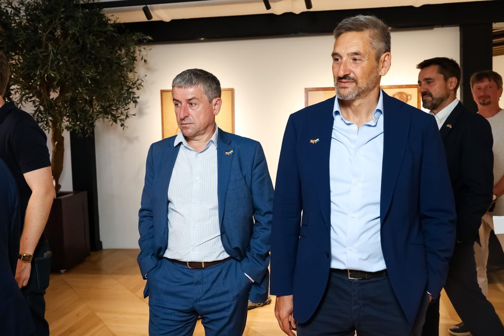 В Art Ukraine Gallery презентували книгу-каталог «Мій Едем»