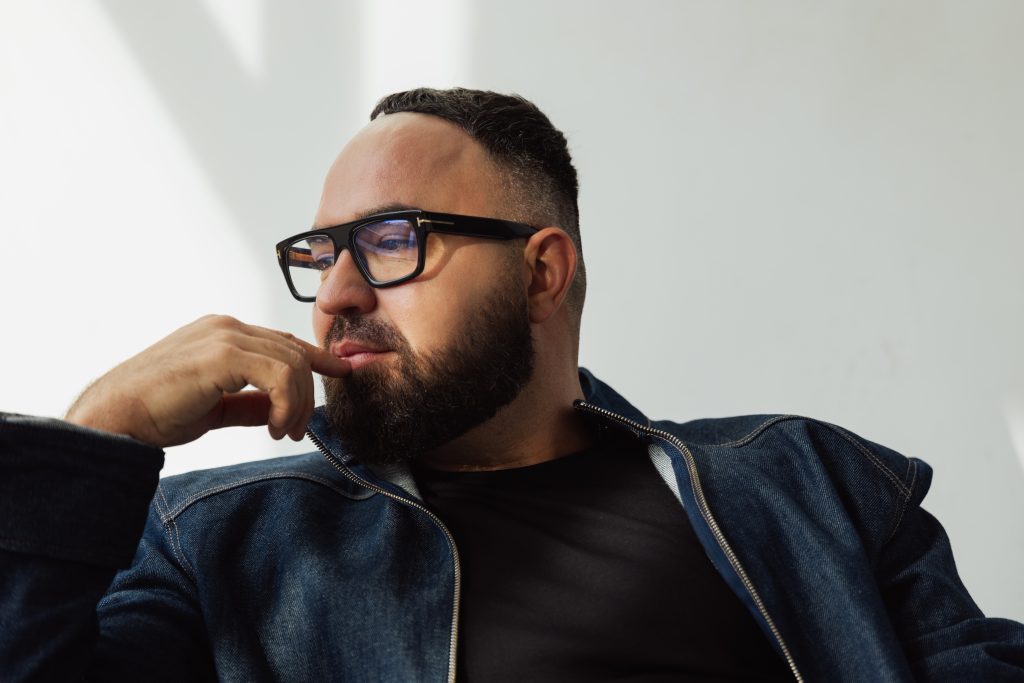 «Якщо це гра - то виграла ти»: SERGII GARANT випустив пісню про пристрасть та тяжіння