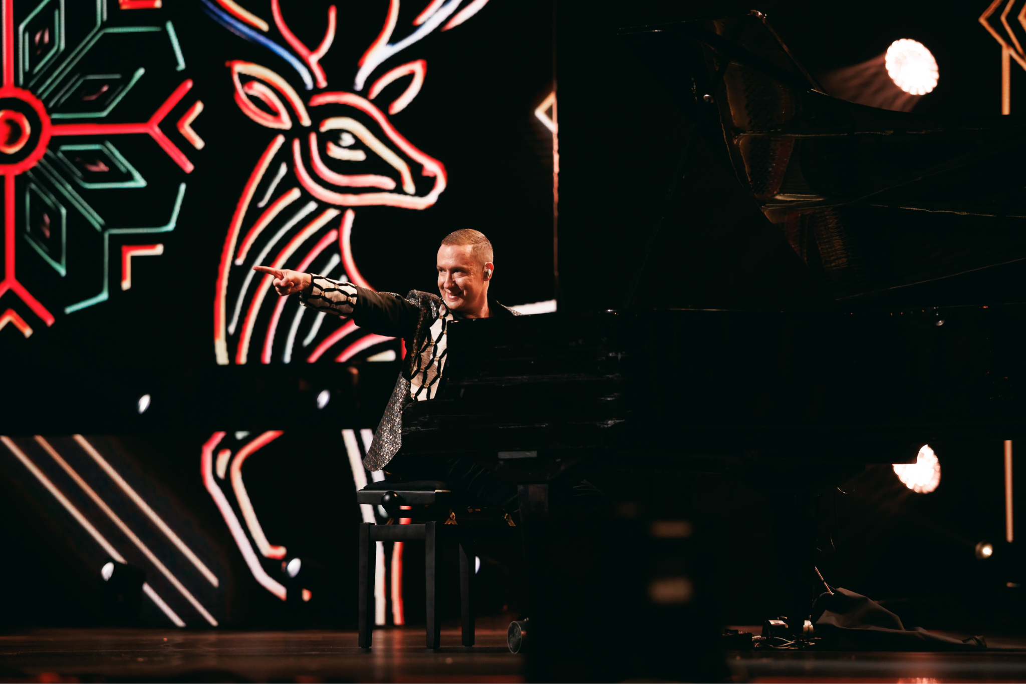 MaestroPiano випустив легендарні “Коломийки”